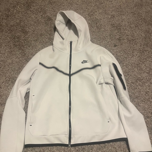 white nike tech size M men’s - Picture 1 of 3